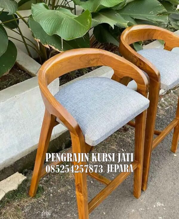 KURSI CAFE, KURSI CAFE TINGGI, KURSI CAFE KAYU JATI, KURSI CAFE KEKINIAN, KURSI CAFE MODERN, KURSI JATI JEPARA, KURSI CAFE JEPARA, JUAL KURSI CAFE, PENGRAJIN KURSI CAFE, PENGRAJIN KURSI JEPARA,