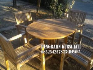 Set Meja Kursi Jati Outdoor Jepara