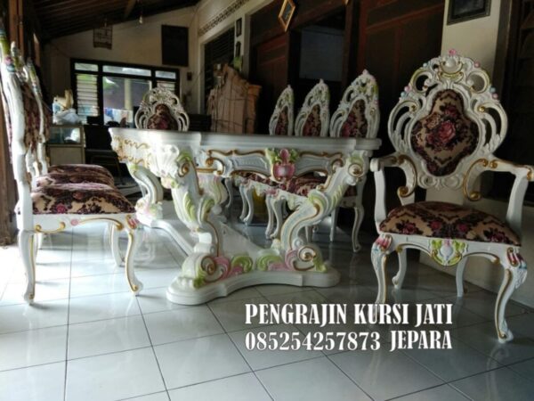 Set Meja Makan Ukiran Jati Jepara Mewah