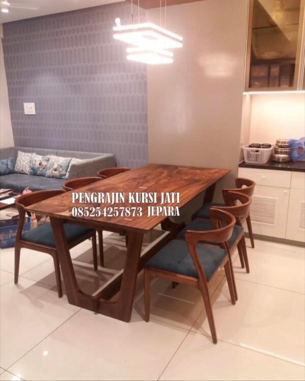 Set Meja Makan Kayu Jati Solid Desain Modern Elegan