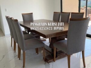 Set Meja Makan 8 Kursi Kayu Jati Jepara Elegan & Mewah