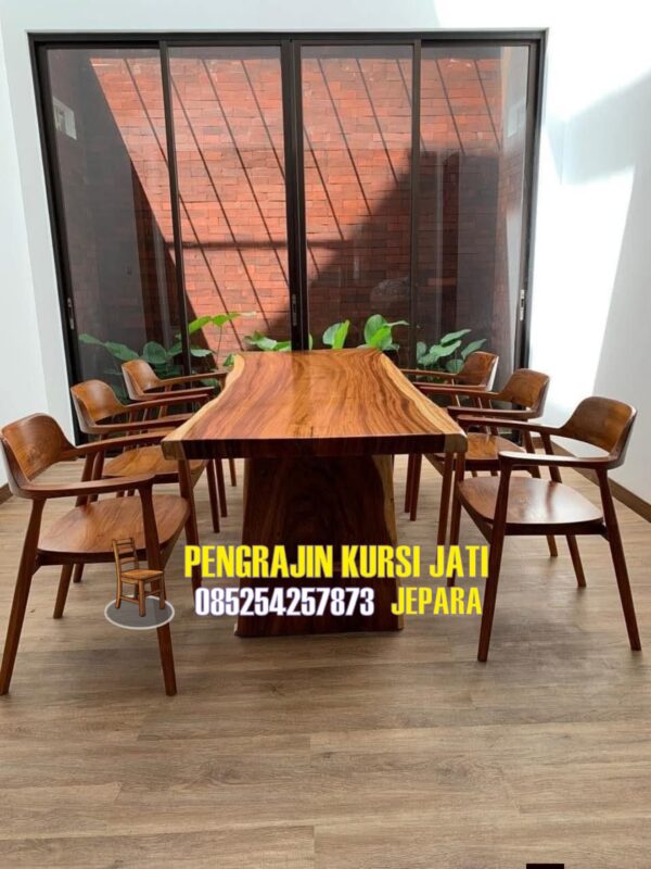 Dining Table Kayu Suar Kombinasi Kursi Kayu Jati 6 Seater