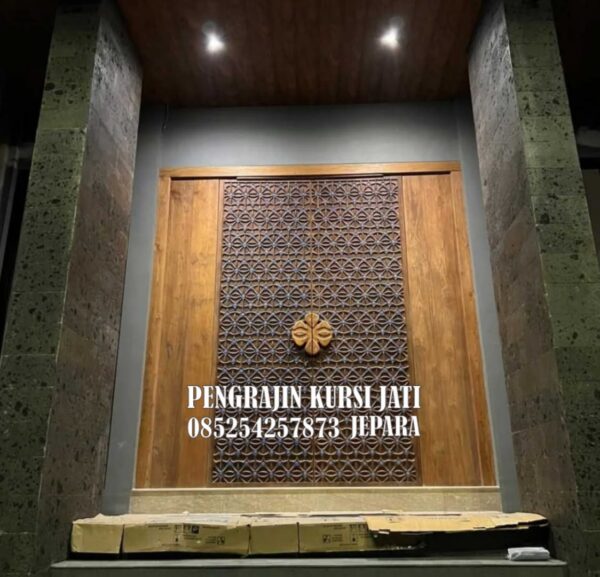 Pintu Ukir Kayu Jati Jepara