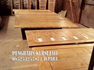 Daun Pintu Kayu Jati Jepara