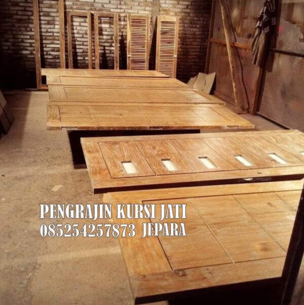 Daun Pintu Kayu Jati Jepara