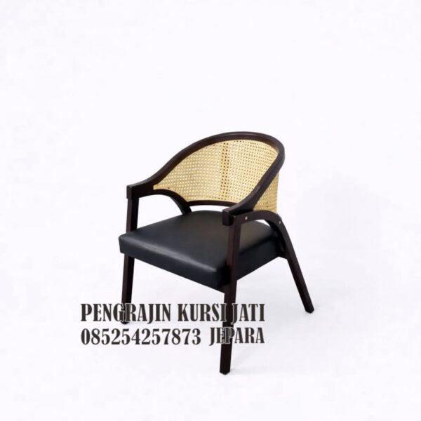 Kursi Jati Anyaman Rotan Modern