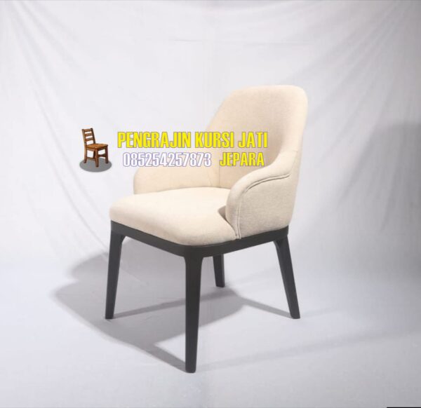 Kursi Makan Minimalis